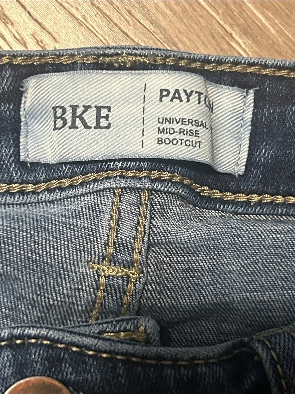 BKE Women's Dark Boot Cut Jeans 💥